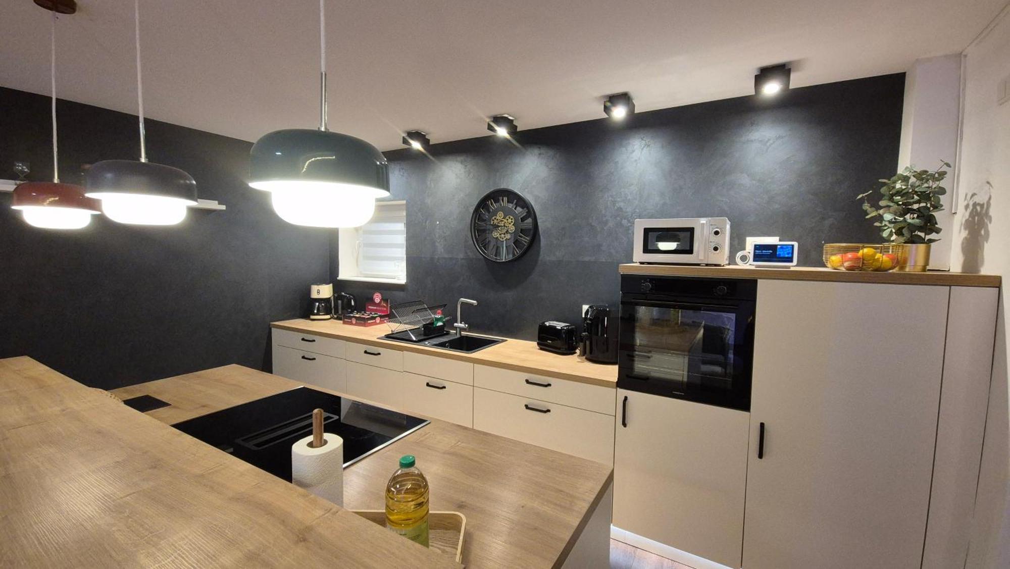 Serenity Vista Retreat Bnb Bescheid المظهر الخارجي الصورة
