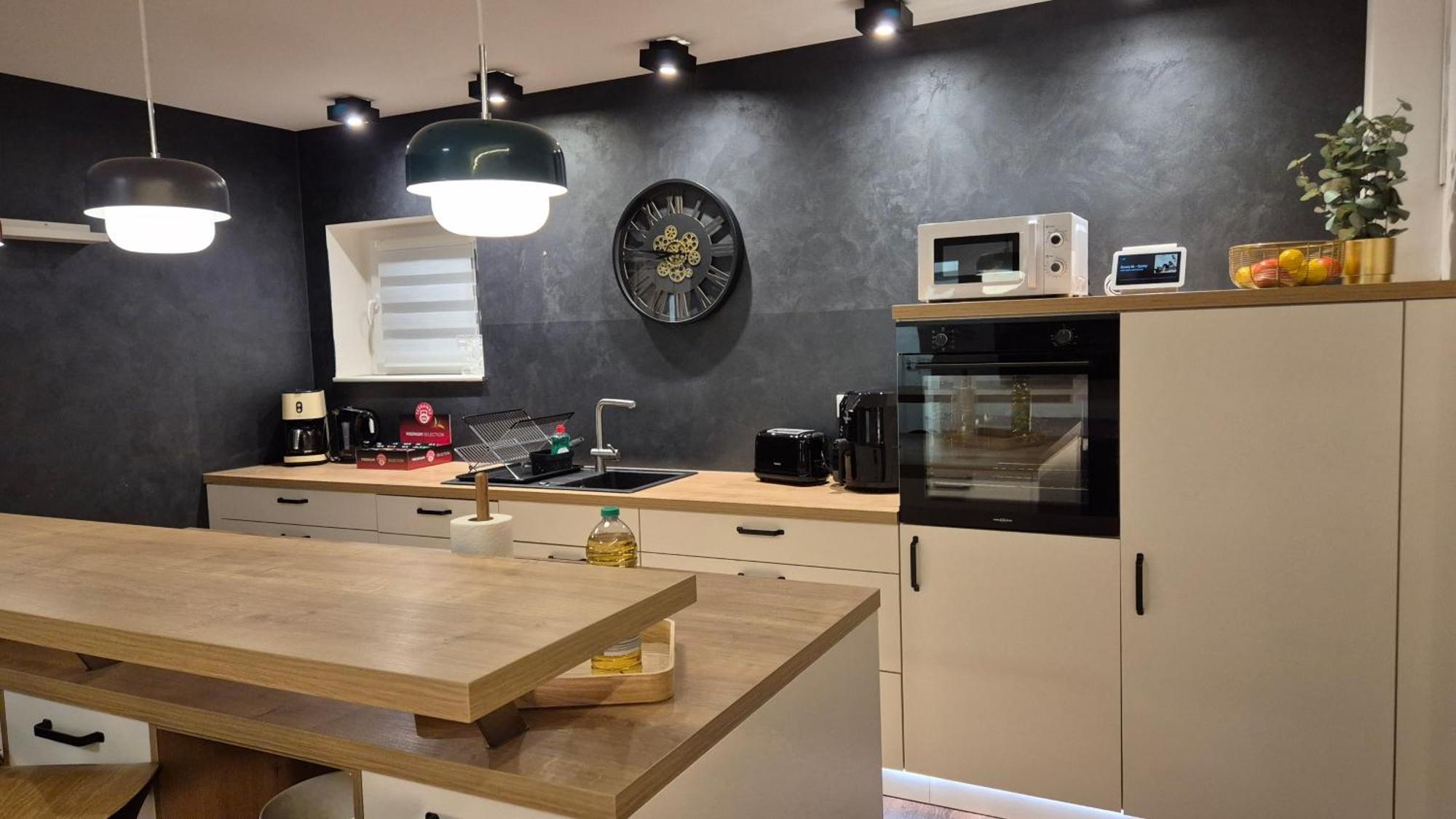 Serenity Vista Retreat Bnb Bescheid المظهر الخارجي الصورة