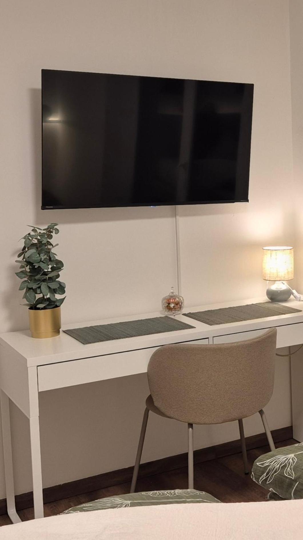 Serenity Vista Retreat Bnb Bescheid المظهر الخارجي الصورة